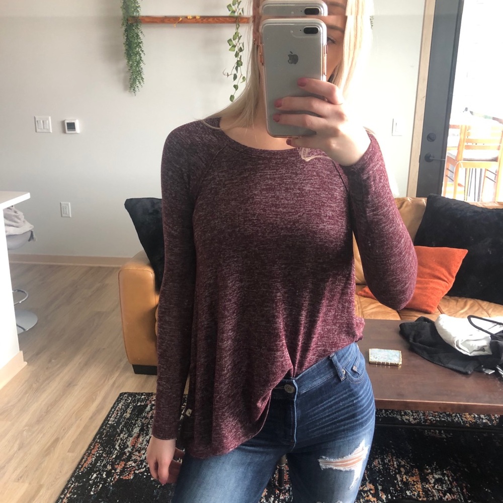 Maroon long sleeve Hollister top